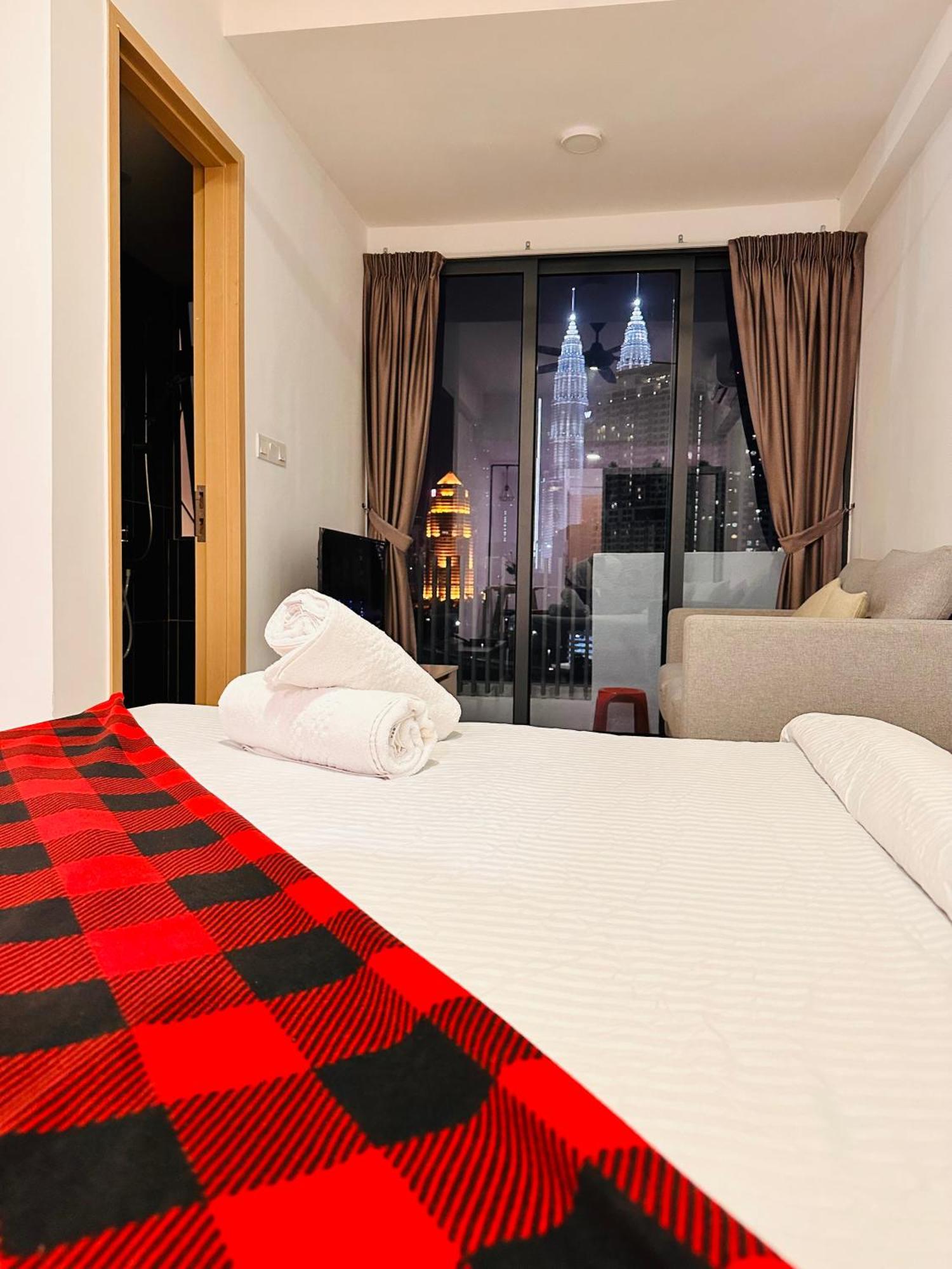 The Luxe Colony Klcc By Azha Apartment *