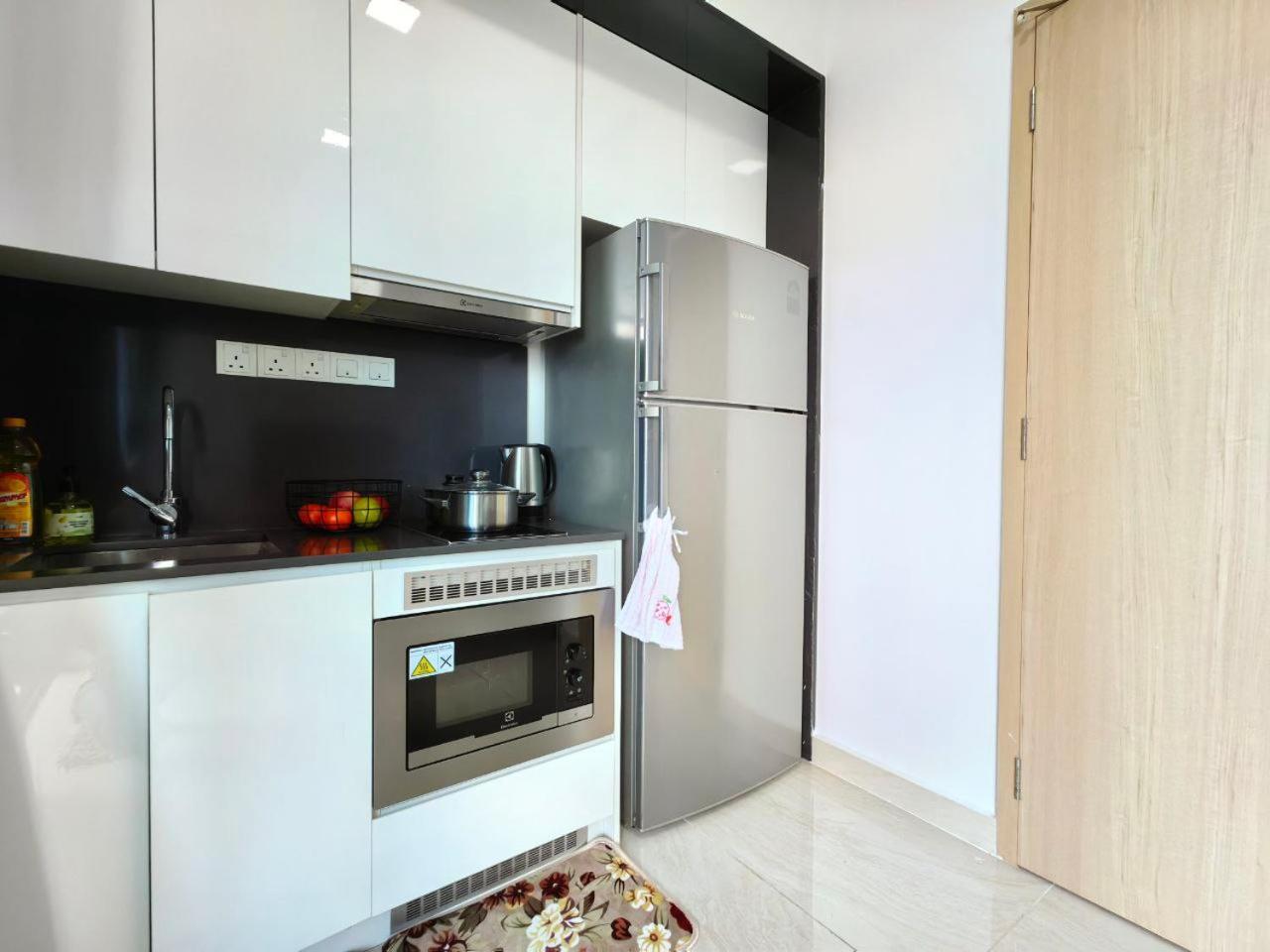 The Luxe Colony Klcc By Azha Apartment