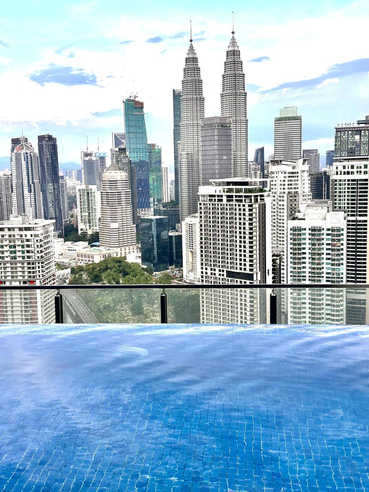 The Luxe Colony Klcc By Azha * Kuala Lumpur